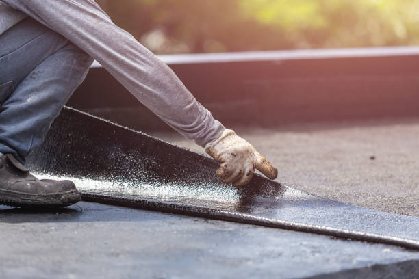 Professional Crawl Space Encapsulation technician working in Cloverdale, OH
